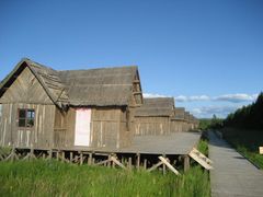 -亿利库布其七星湖沙漠生态旅游区