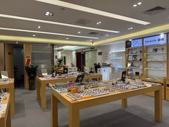 -Eziwish眼镜·蔡司授权店