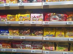 -七鲜超市(瑞虹天地太阳宫店)