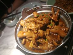 红烧鸡爪-小菜园新徽菜(宜兴八佰伴店)