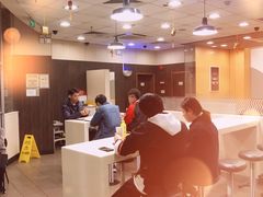 大堂-麦当劳(北亭广场分店)