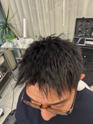 -PE SALON