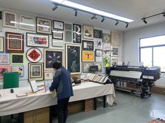 -龙慧画框·裱画配框工厂店