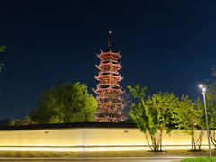 -龙华寺