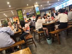 大堂-冯记香辣兔火锅(茶店子总店)