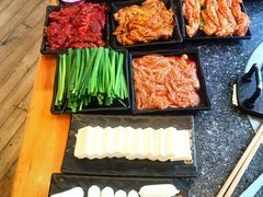 -赞酱川式烤肉(蜀都万达店)