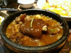 -云海肴·汽锅鸡·云南代表菜(天山百盛优客店)