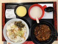 大王卤肉饭-永和大王(梅家浜店)