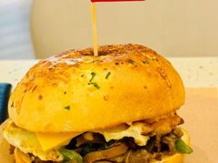 -必胜客(WOW中心城店)