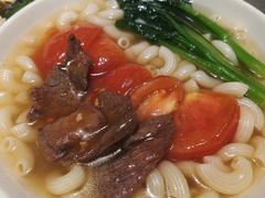 番茄牛肉通粉-大头力茶餐厅(花都融创茂店)