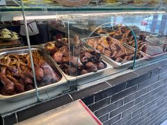 -老鼎万春卤菜(五代传承创始老店)