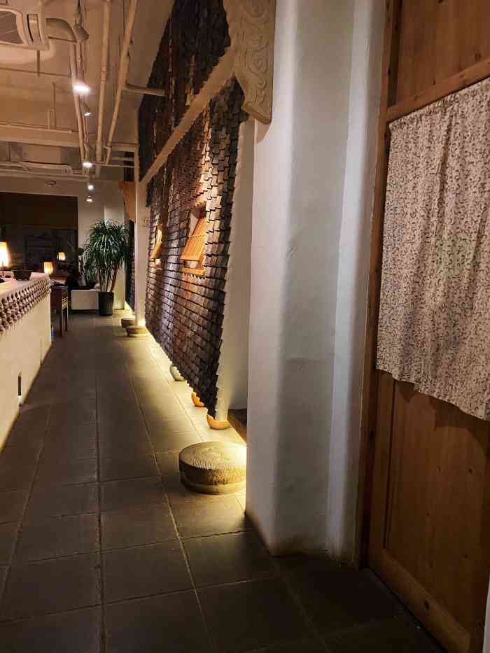 瓦库私房菜·茶馆(金科王府店)-"瓦库一开始是位于苏州乐园边上的