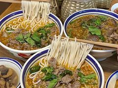 -云阿蛮云南生烫牛肉米线(奉贤路店)