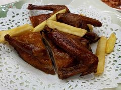 脆皮乳鸽-潮福城大酒楼·潮粤菜·港式点心(阳光城店)