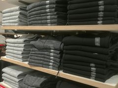 -优衣库(青岛伟东乐客城店)