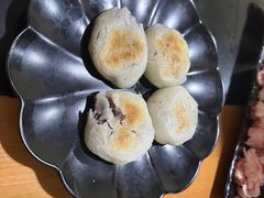 -果松木炭酸菜铜火锅·外婆参鸡汤