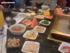 免费小菜+水果-王家渡火锅店(棕榈泉店)