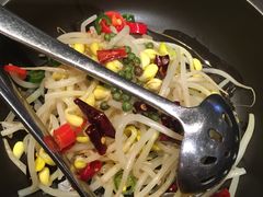 -云海肴·汽锅鸡·云南菜(天山百盛优客店)