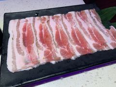 精品五花肉-正宗齐齐哈尔烤肉·齐牛哥鲜切炭火烤肉(杭州总店)