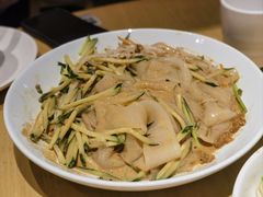 -关东小磨东北菜(上海长风大悦城店)