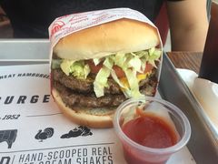 -FATBURGER 特富客汉堡(外交公寓店)