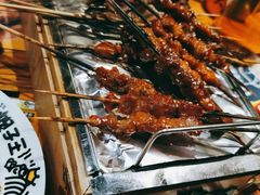 -喝丢一只鞋海鲜烧烤·海肠捞饭(文体街店)