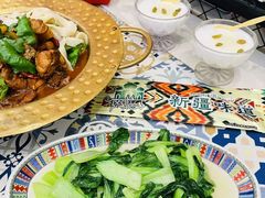 -阿拉丁新疆风味餐厅·清真(罗廊巷店)