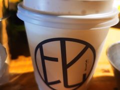 -Be Lived Cafe比例咖啡(摩天轮店)