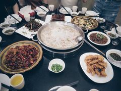 -老来福·非遗酸汤兔(凯旋路店)