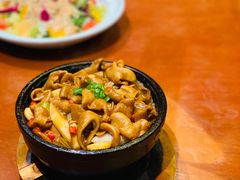 石锅秘制肥肠-徽镇小厨·经典徽菜(十里河店)