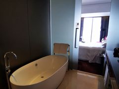 -广州天河希尔顿酒店