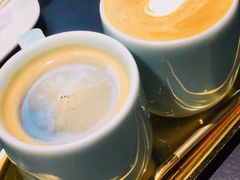 -UNI UNI(环亚凯瑟琳店)