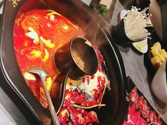 -佬土鹅肠火锅(中建大观店)