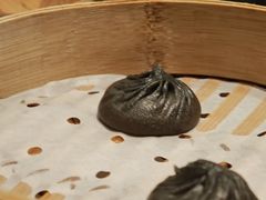 芝麻流心小笼包-鼎泰丰(国金中心店)