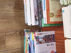 -育才书店(三孝口店)