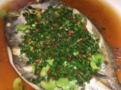 -蜜桃餐厅·伴山(湖滨商业街店)