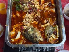 -老街烧烤大排档·地道湖北菜·龙虾馆(汉口火车站店)