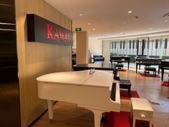 -柏斯音乐艺术中心·钢琴·吉他(上音店)