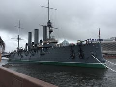 -阿芙乐尔号巡洋舰