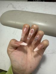 -瞧·享轻奢美甲美睫