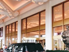 -白金汉爵大酒店-24小时餐厅
