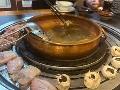 -阿山卓·野生菌火锅·纳西火塘烤肉