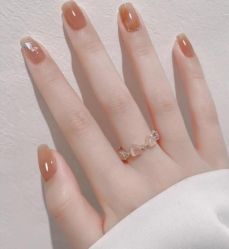 -悦指间美甲美睫