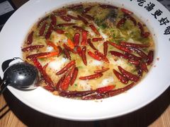 老坛酸菜鲈鱼-江渔兒酸菜魚專門店(顺盈时代广场店)