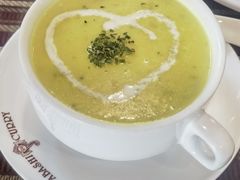 蘑菇汤-亚桥咖喱(延安路店)