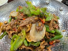 -湖南人家湘菜馆(镇江路店)