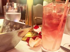 -龙虾酒吧扒房(宁波香格里拉店)