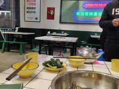 -晓彭肥肠鸡·泡椒鸡火锅(水木天地店)