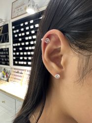-AI艾耳·专业手工耳洞·穿孔美学馆