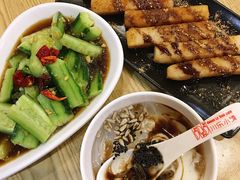 -川乐小镇·炭火蛙锅肥肠鸡(苏州中心店)